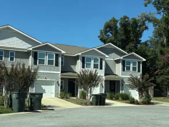 Professional HOA management company serving Royal Port Court, Escambia County Florida.