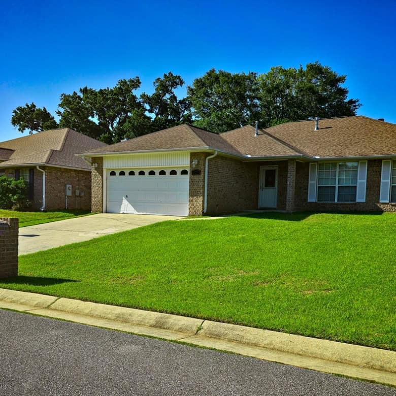 FLORIDIAN HOMEOWNERS ASSOCIATION INC