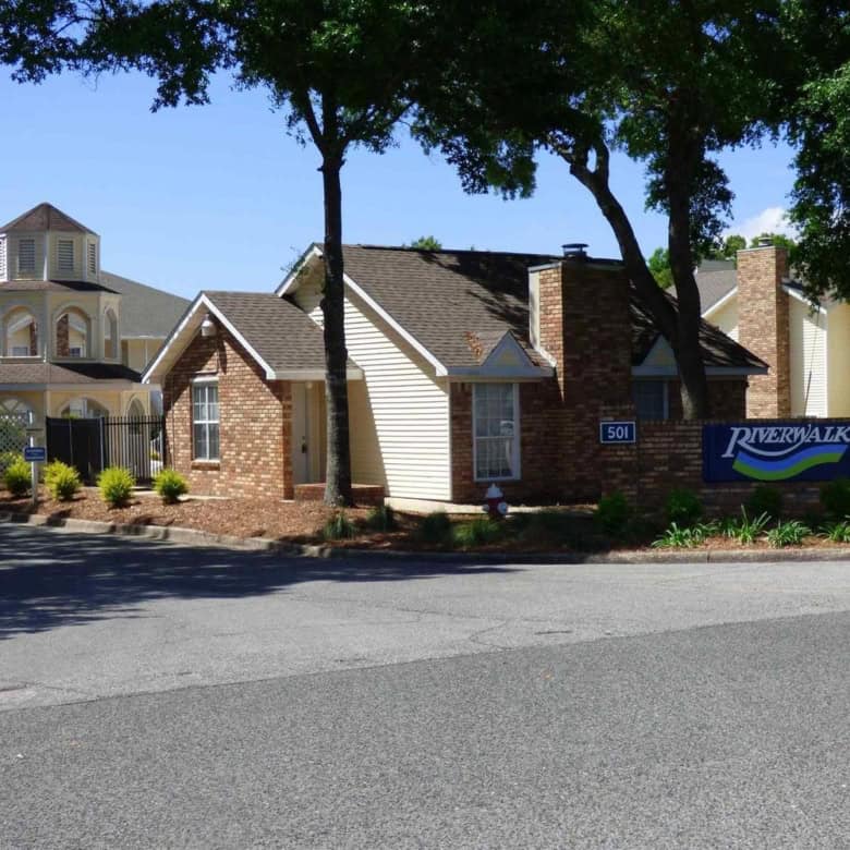 BUILDING H AT RIVERWALK CONDOMINIUM ASSOCIATION OF PENSACOLA INC