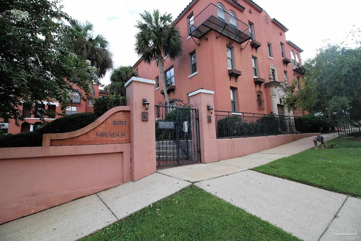 THE MIRADOR CONDOMINIUM ASSOCIATION INC