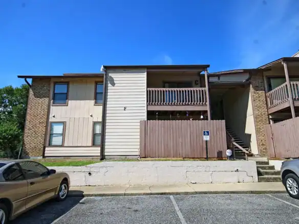 THE GOLF CLUB CONDOMINIUM ASSOCIATION INC