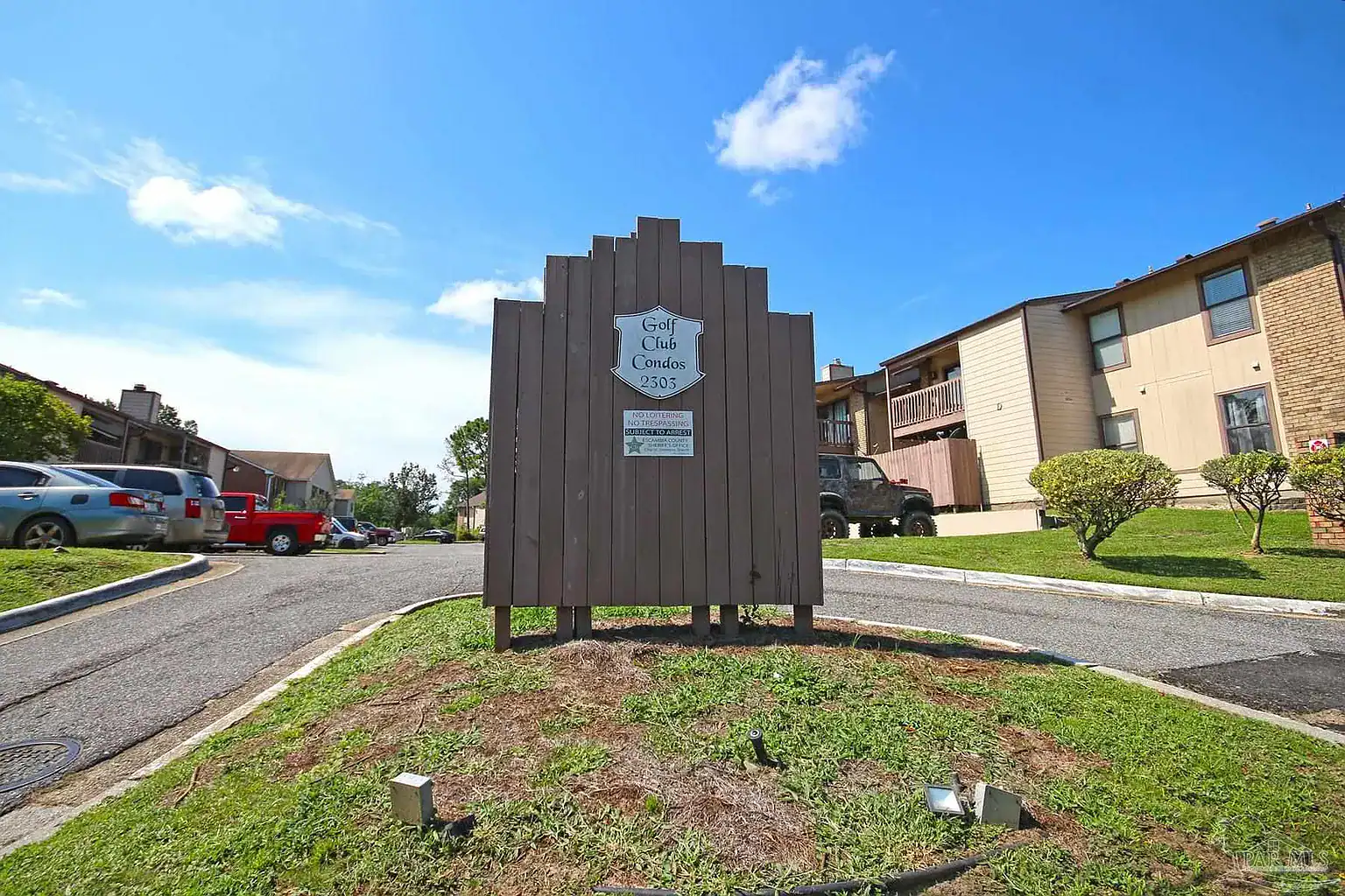 THE GOLF CLUB CONDOMINIUM ASSOCIATION INC